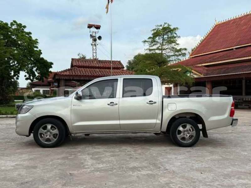 Big with watermark toyota hiluxe vigo vientiane province vientiane 6671