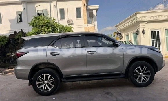 Buy Used Toyota TownAce Other Car in Luang Namtha in Luang Namtha Province Buy Used Toyota TownAce Other Car in Luang Namtha in Luang Namtha Province