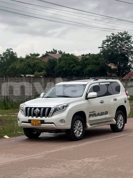 Big with watermark toyota prado khammouan province thakek 6673