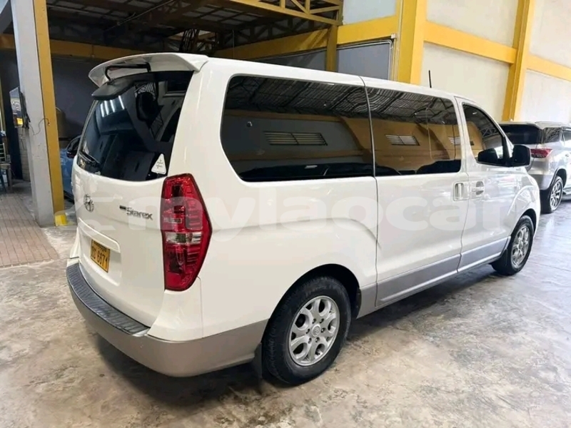 Big with watermark hyundai starex khammouan province thakek 6681