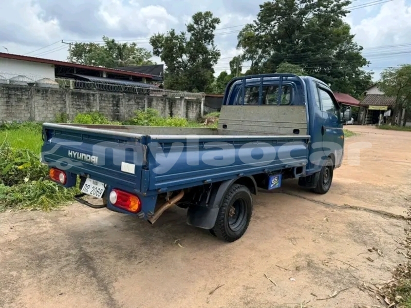 Big with watermark hyundai h1 xaignabouli province sainyabuli 6687