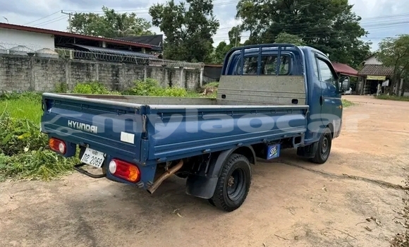 ຊື້ ໃຊ້ແລ້ວ Hyundai H1 Other ລົດ ໃນ Sainyabuli ໃນ Xaignabouli Province ຊື້ ໃຊ້ແລ້ວ Hyundai H1 Other ລົດ ໃນ Sainyabuli ໃນ Xaignabouli Province