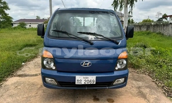 ຊື້ ໃຊ້ແລ້ວ Hyundai H1 Other ລົດ ໃນ Sainyabuli ໃນ Xaignabouli Province ຊື້ ໃຊ້ແລ້ວ Hyundai H1 Other ລົດ ໃນ Sainyabuli ໃນ Xaignabouli Province