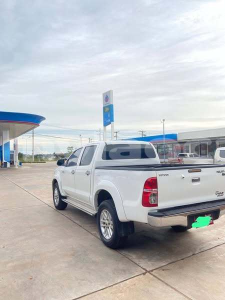 Big with watermark toyota vigo vientiane province vientiane 6688