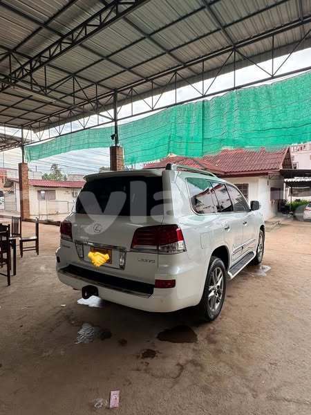 Big with watermark lexus gs f vientiane province vientiane 6691