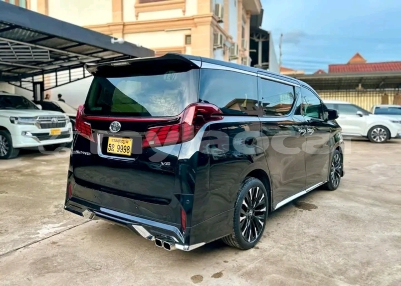 Big with watermark toyota alphard khammouan province thakhek 6695