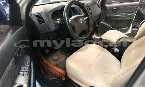 ຊື້ ໃຊ້ແລ້ວ Toyota Hilux White ລົດ ໃນ Vientiane ໃນ Vientiane Province ຊື້ ໃຊ້ແລ້ວ Toyota Hilux White ລົດ ໃນ Vientiane ໃນ Vientiane Province