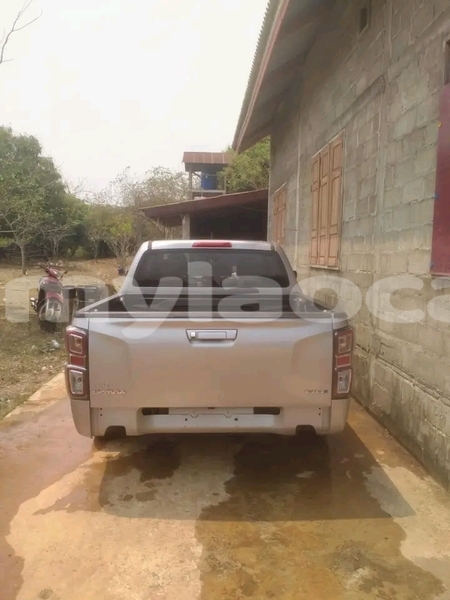 Big with watermark toyota hilux xekong province sekong 6705