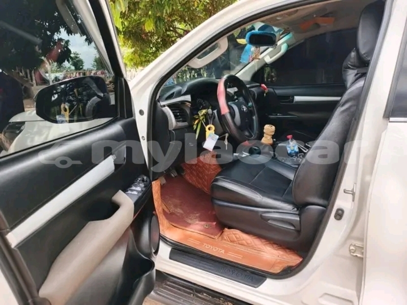 Big with watermark toyota hilux attapeu province import dubai 6706