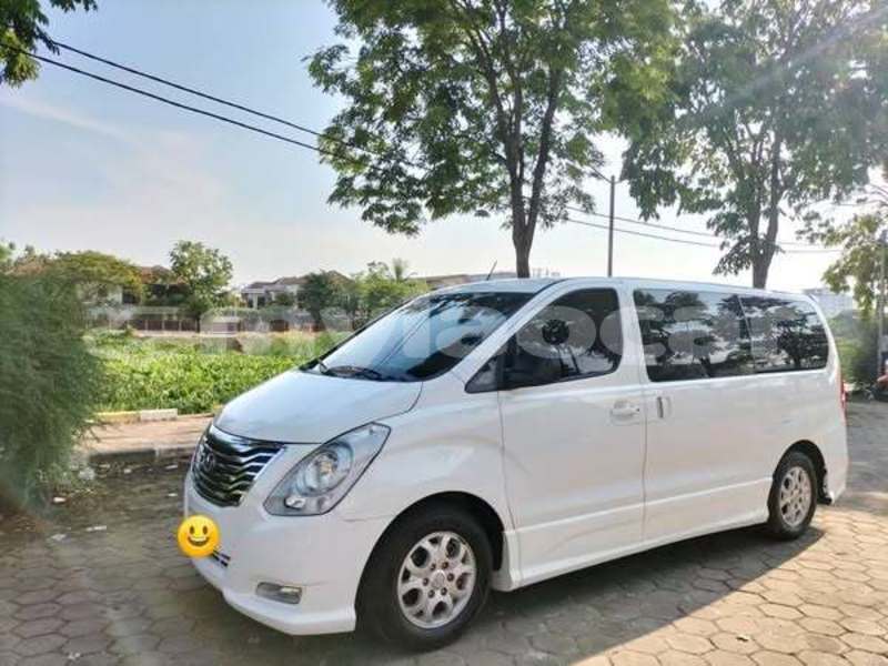 Big with watermark hyundai h1 vientiane province vientiane 6707