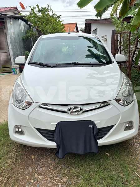 Big with watermark toyota vitz vientiane province vientiane 6713
