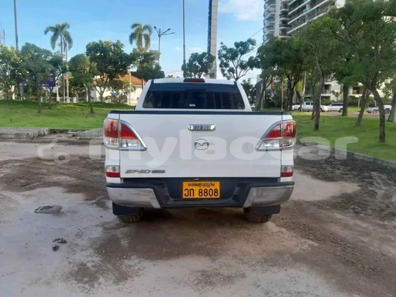 Big with watermark toyota hilux khammouan province thakhek 6716
