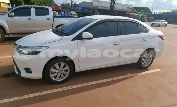 ຊື້ ໃຊ້ແລ້ວ Toyota Vios White ລົດ ໃນ Huayxay ໃນ Bokeo Province ຊື້ ໃຊ້ແລ້ວ Toyota Vios White ລົດ ໃນ Huayxay ໃນ Bokeo Province