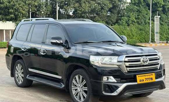 Buy Used Toyota Land Cruiser Prado Other Car in Vientiane in Vientiane Province