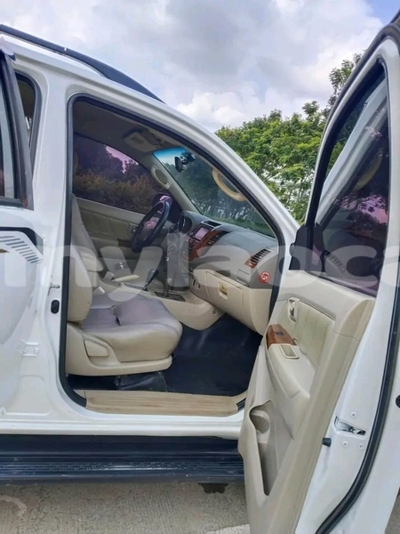 Big with watermark toyota prado khammouan province thakhek 6719