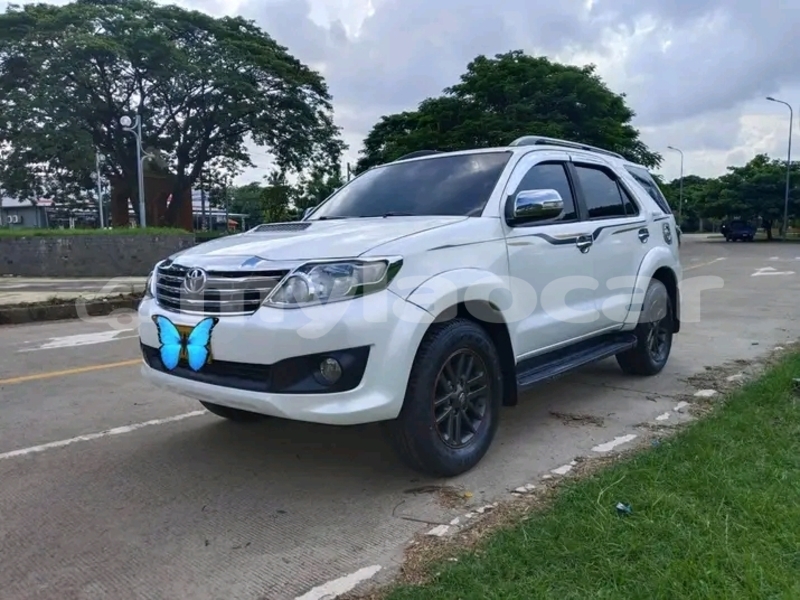 Big with watermark toyota prado khammouan province thakhek 6719