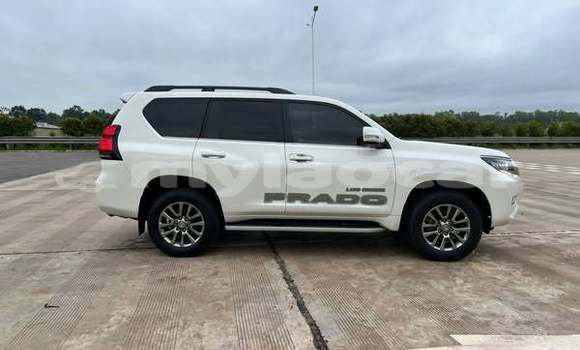 Acheter Occasion Voiture Toyota Prado Autre à Vientiane, Vientiane Province Acheter Occasion Voiture Toyota Prado Autre à Vientiane, Vientiane Province