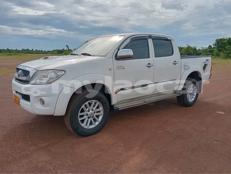 Big with watermark toyota hilux luang namtha province luang namtha 6723