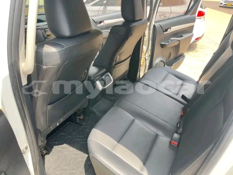 Big with watermark toyota hilux khammouan province thakhek 6730