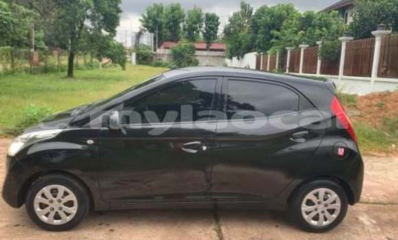 Acheter Occasion Voiture Toyota Vitz Autre à Vientiane, Vientiane Province Acheter Occasion Voiture Toyota Vitz Autre à Vientiane, Vientiane Province