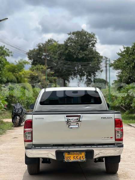 Big with watermark toyota vigo vientiane province vientiane 6737