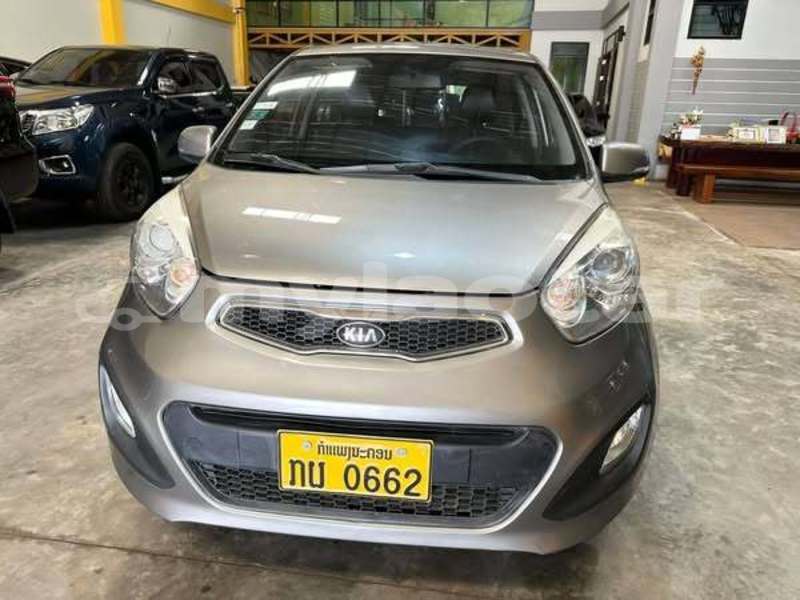 Big with watermark kia carnival vientiane province vientiane 6738