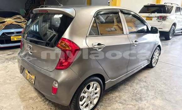 Acheter Occasion Voiture Kia Carnival Autre à Vientiane, Vientiane Province Acheter Occasion Voiture Kia Carnival Autre à Vientiane, Vientiane Province