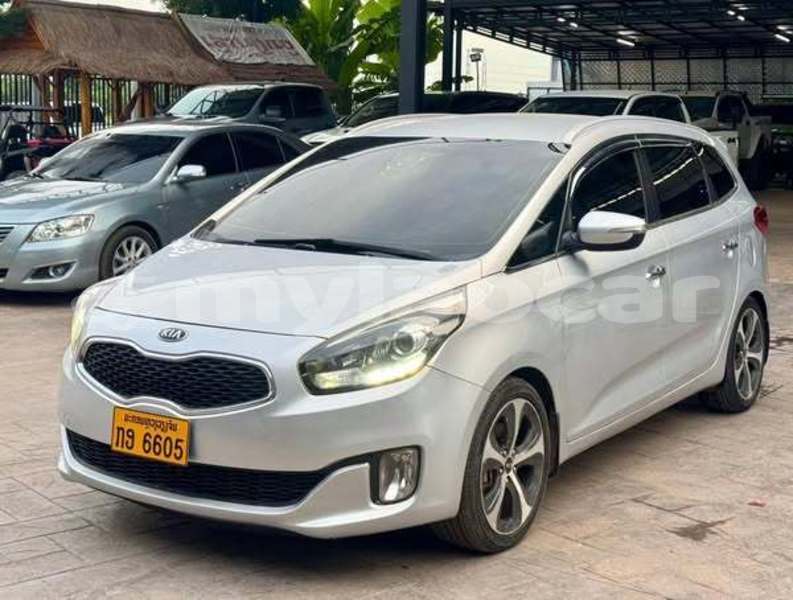 Big with watermark kia carens vientiane province vientiane 6741