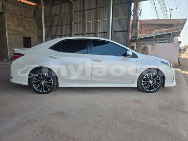 Big with watermark toyota corolla vientiane province vientiane 6747