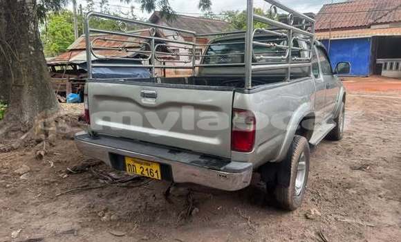 Buy Used Toyota RAV4 Other Car in Vientiane in Vientiane Province Buy Used Toyota RAV4 Other Car in Vientiane in Vientiane Province