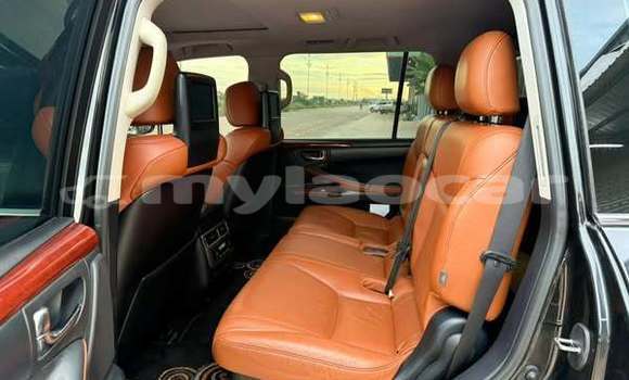 Buy Used Lexus LX 570 Other Car in Vientiane in Vientiane Province Buy Used Lexus LX 570 Other Car in Vientiane in Vientiane Province
