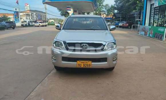 Buy Used Toyota Hilux Other Car in Vientiane in Vientiane Province Buy Used Toyota Hilux Other Car in Vientiane in Vientiane Province