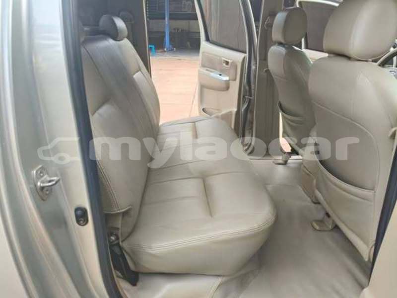 Big with watermark toyota hilux vientiane province vientiane 6755