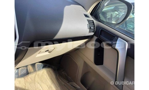 Acheter Import Voiture Toyota Prado Autre à Import - Dubai, Attapeu Province Acheter Import Voiture Toyota Prado Autre à Import - Dubai, Attapeu Province
