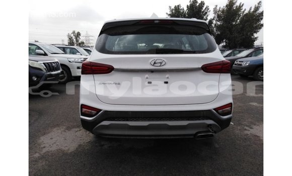 Buy Import Hyundai Santa Fe White Car in Import - Dubai in Attapeu Province Buy Import Hyundai Santa Fe White Car in Import - Dubai in Attapeu Province