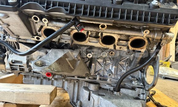 Acheter BMW 645Ci 745I Engine. à Vientiane, Vientiane Province Acheter BMW 645Ci 745I Engine. à Vientiane, Vientiane Province