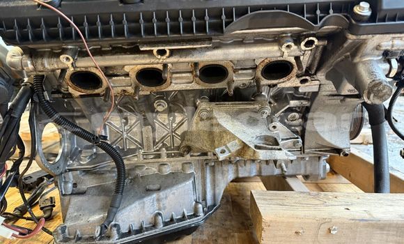 Acheter BMW 645Ci 745I Engine. à Vientiane, Vientiane Province Acheter BMW 645Ci 745I Engine. à Vientiane, Vientiane Province