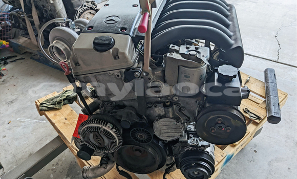 Acheter Mercedes-Benz E-Class à Vientiane, Vientiane Province Acheter Mercedes-Benz E-Class à Vientiane, Vientiane Province