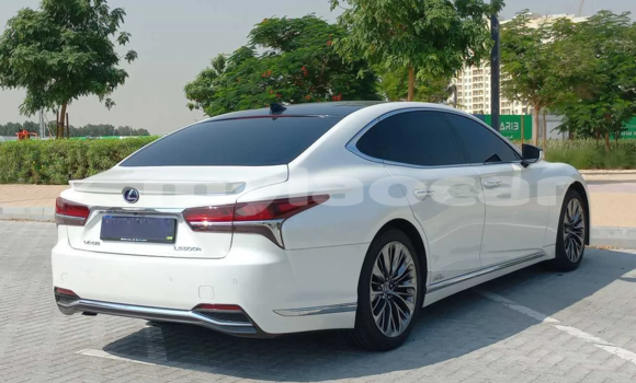 Buy Used Lexus LS White Car in Vientiane in Vientiane Province Buy Used Lexus LS White Car in Vientiane in Vientiane Province