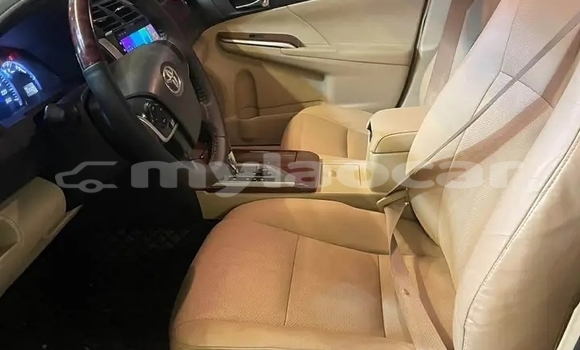 Buy Used Toyota Camry Black Car in Luang Namtha in Luang Namtha Province Buy Used Toyota Camry Black Car in Luang Namtha in Luang Namtha Province