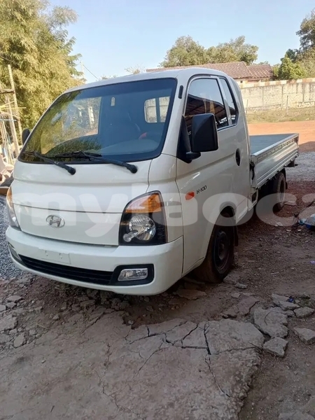 Big with watermark kia magentis vientiane province vientiane 6974