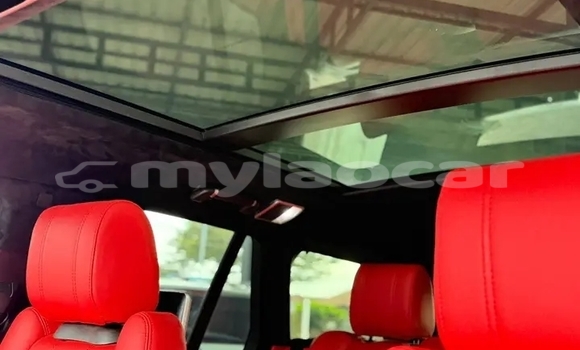 Buy Used Range Rover Range Rover White Car in Vientiane in Vientiane Province Buy Used Range Rover Range Rover White Car in Vientiane in Vientiane Province