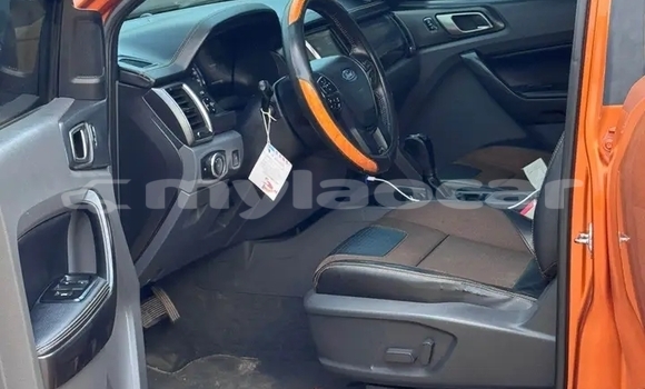 Buy Used Toyota Hilux Other Car in Vientiane in Vientiane Province Buy Used Toyota Hilux Other Car in Vientiane in Vientiane Province