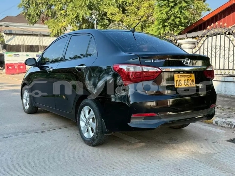 Big with watermark hyundai grand starex luang namtha province luang namtha 6992