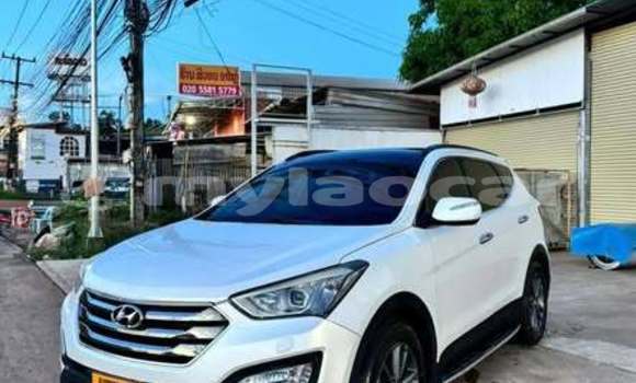 Acheter Occasion Voiture Hyundai Santa Fe Autre à Vientiane, Vientiane Province Acheter Occasion Voiture Hyundai Santa Fe Autre à Vientiane, Vientiane Province