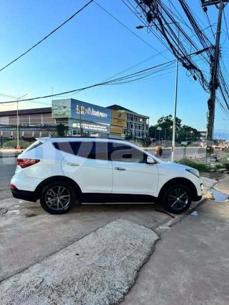 Big with watermark hyundai santa fe vientiane province vientiane 7000