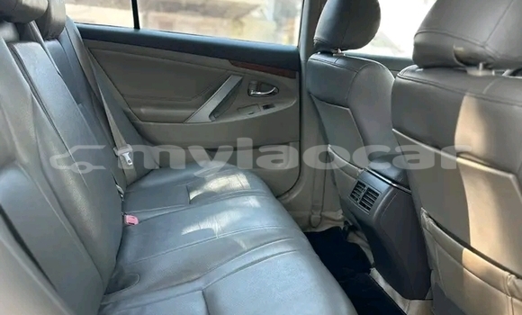 Buy Used Toyota Camry White Car in Luang Namtha in Luang Namtha Province Buy Used Toyota Camry White Car in Luang Namtha in Luang Namtha Province