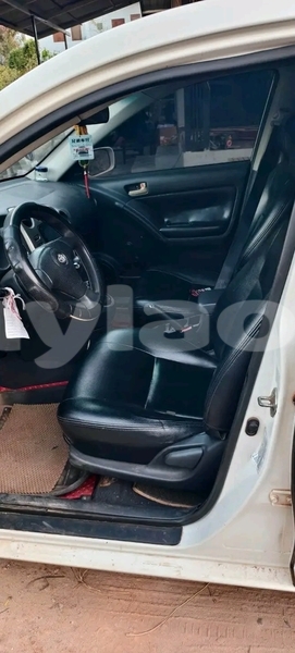 Big with watermark toyota matrix vientiane province vientiane 7005