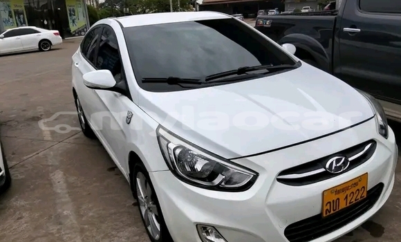 Buy Used Hyundai Accent White Car in Luang Namtha in Luang Namtha Province Buy Used Hyundai Accent White Car in Luang Namtha in Luang Namtha Province