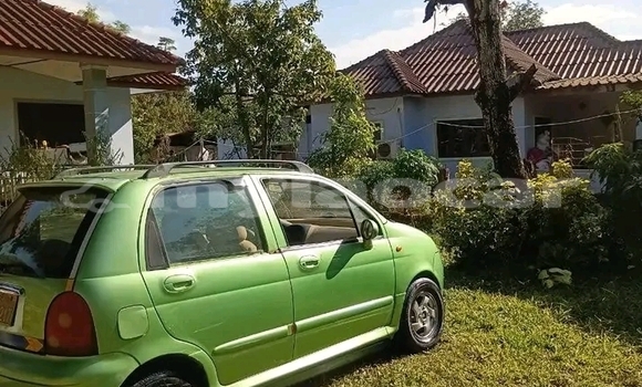 Buy Used Kia Picanto Green Car in Luang Namtha in Luang Namtha Province Buy Used Kia Picanto Green Car in Luang Namtha in Luang Namtha Province